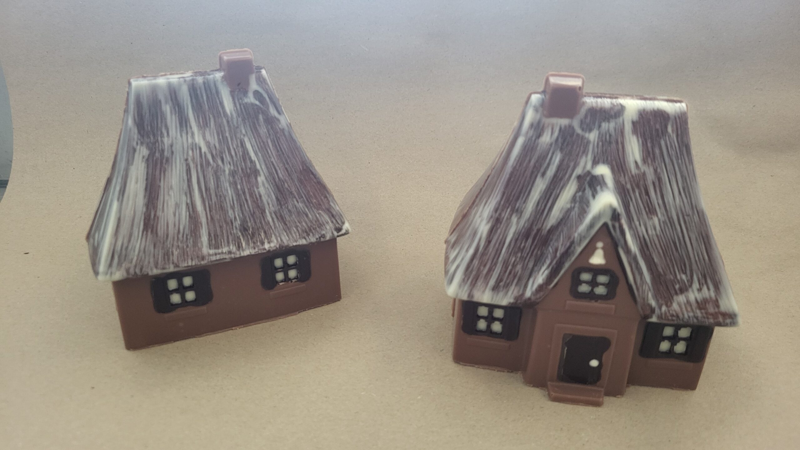 Kellerstöckl (Schokoladenhaus) • 150g Hohlfigur – Bild 4